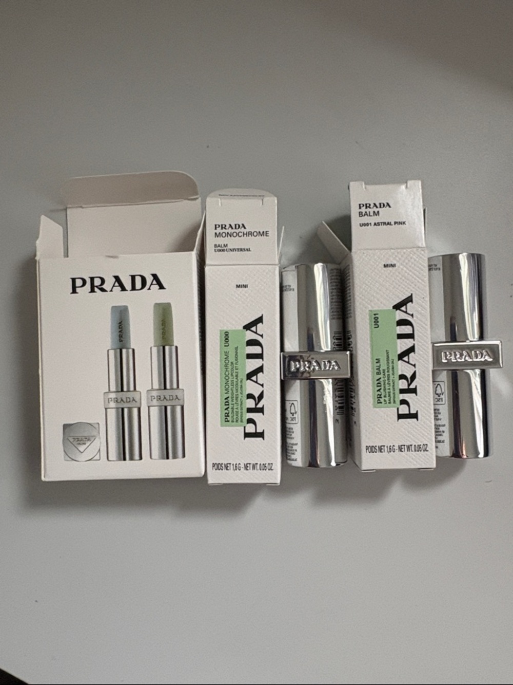 NIB [Prada] Monochrome Moisturizing Lip Balm Set 000 Universal/U001 Astral Pink - Picture 12 of 15
